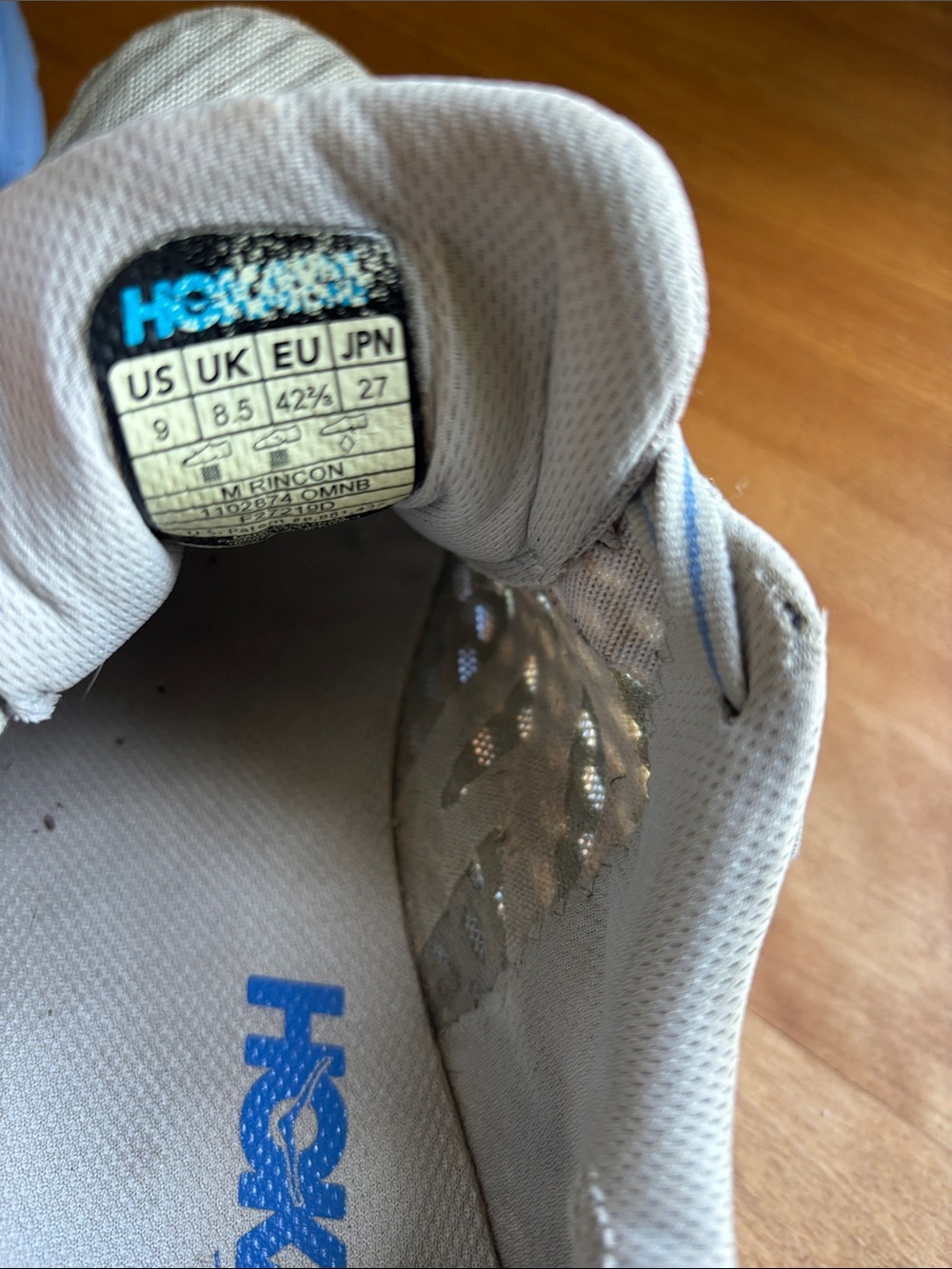 Hoka One One running shoes - Picture 4 of 4